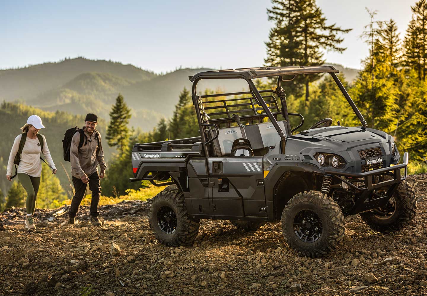 Familia Kawasaki MULE™ | Vehículos Utilitarios y Recreativos Side